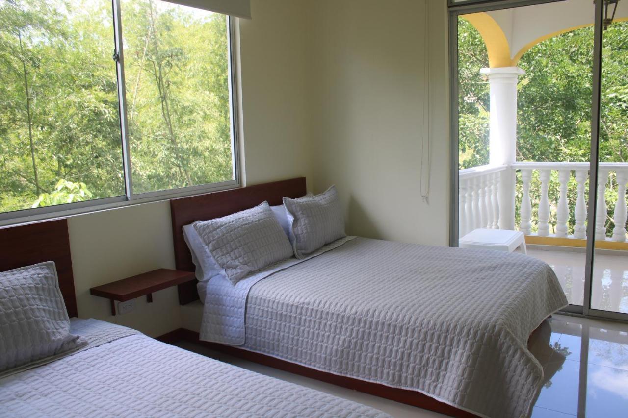 Hotel Villa San Cayetano Нокайма Екстериор снимка